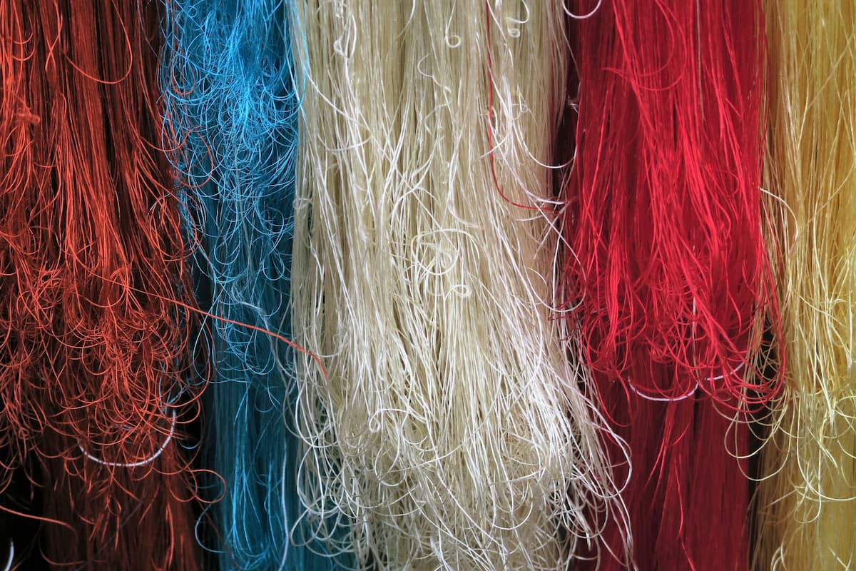  buy the best types of white silk thread at a cheap price 