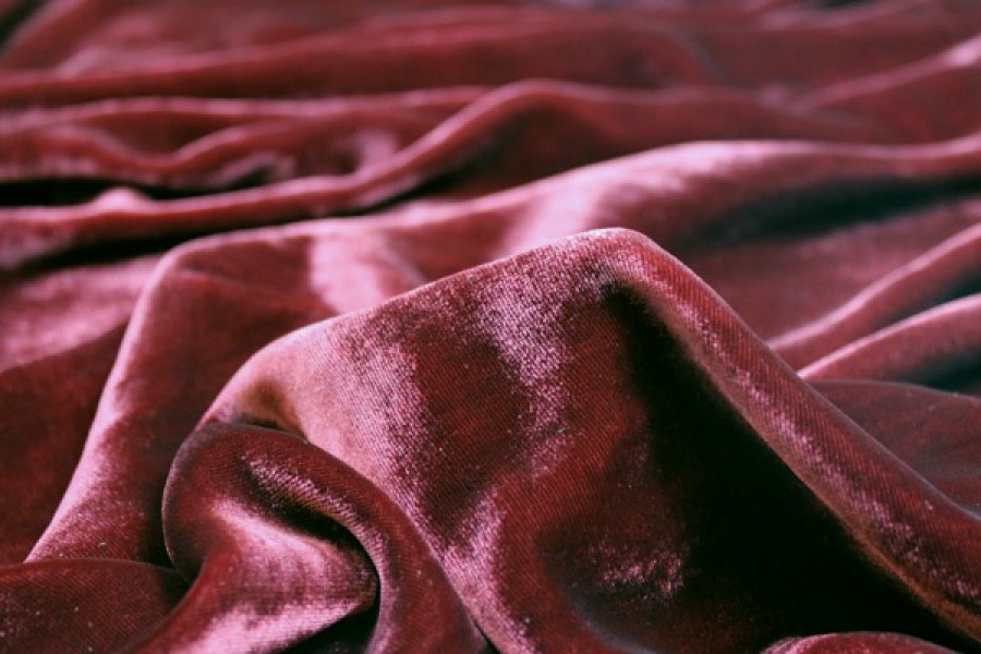  Buy the latest types of velvet fabric for dress 